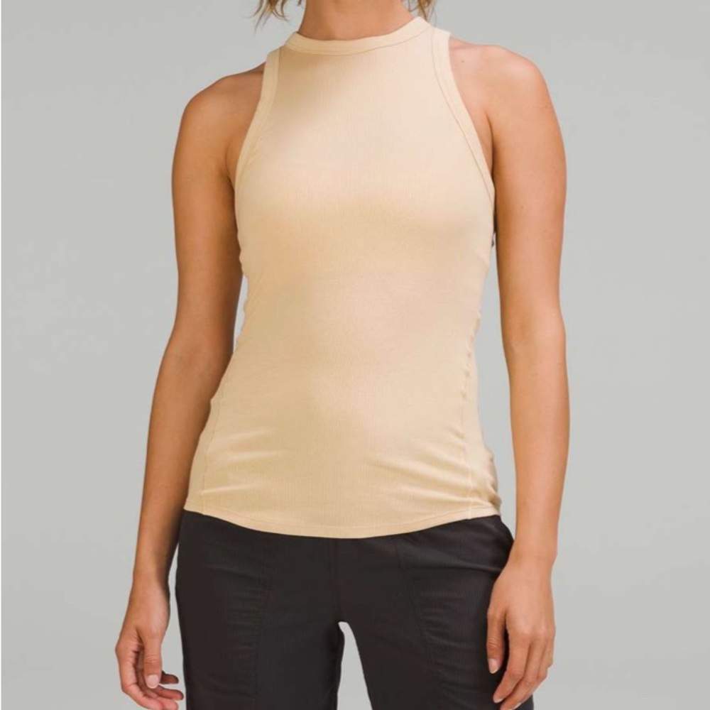 Lululemon Hold Tight Tank Top Prosecco Size 2